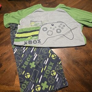 Xbox Boys' Green & Gray Pajama Set